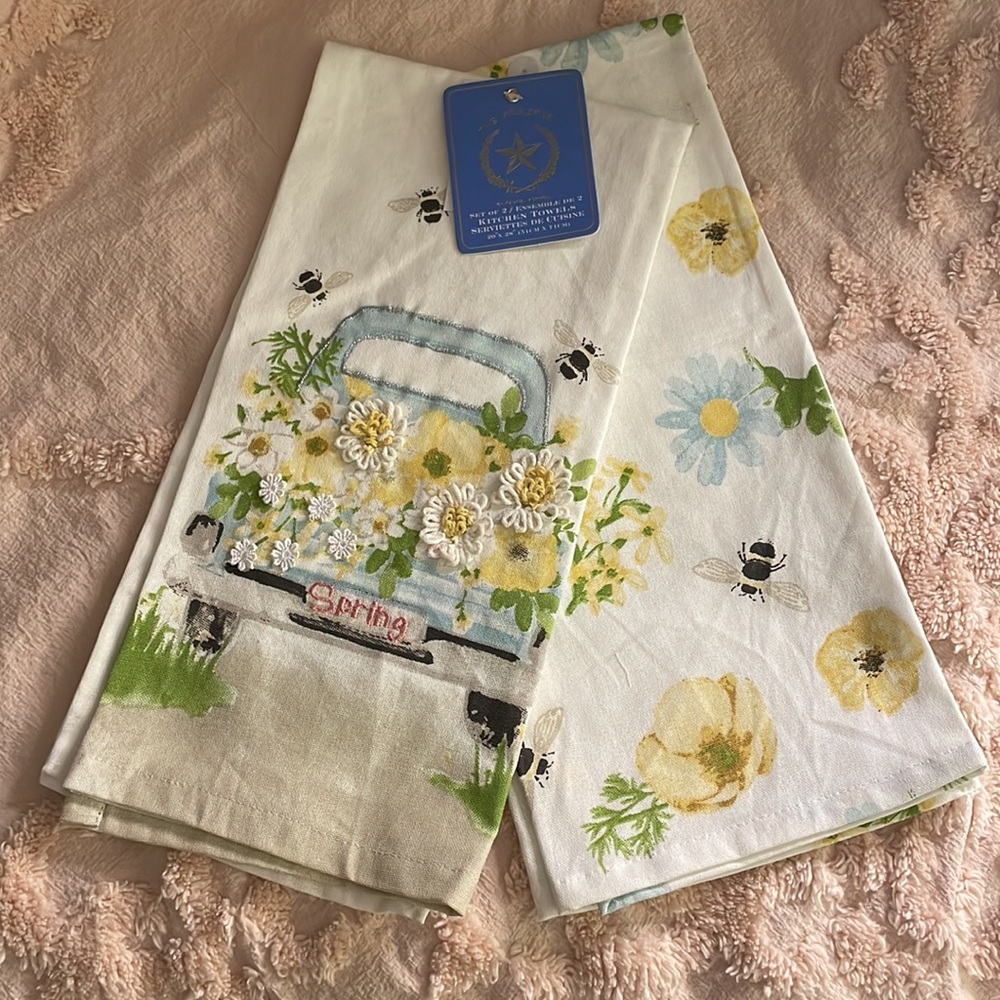 Rachel Ashwell SET of Shabby Chic Kitchen Towels - Picture 6 of 6